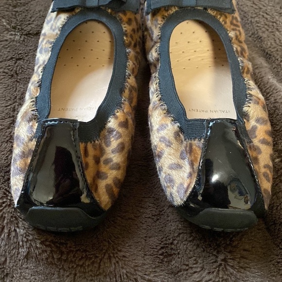 Geox  Respira Sz 6.5 (37) Leopard with Black Cap Toe Flats - Picture 3 of 6